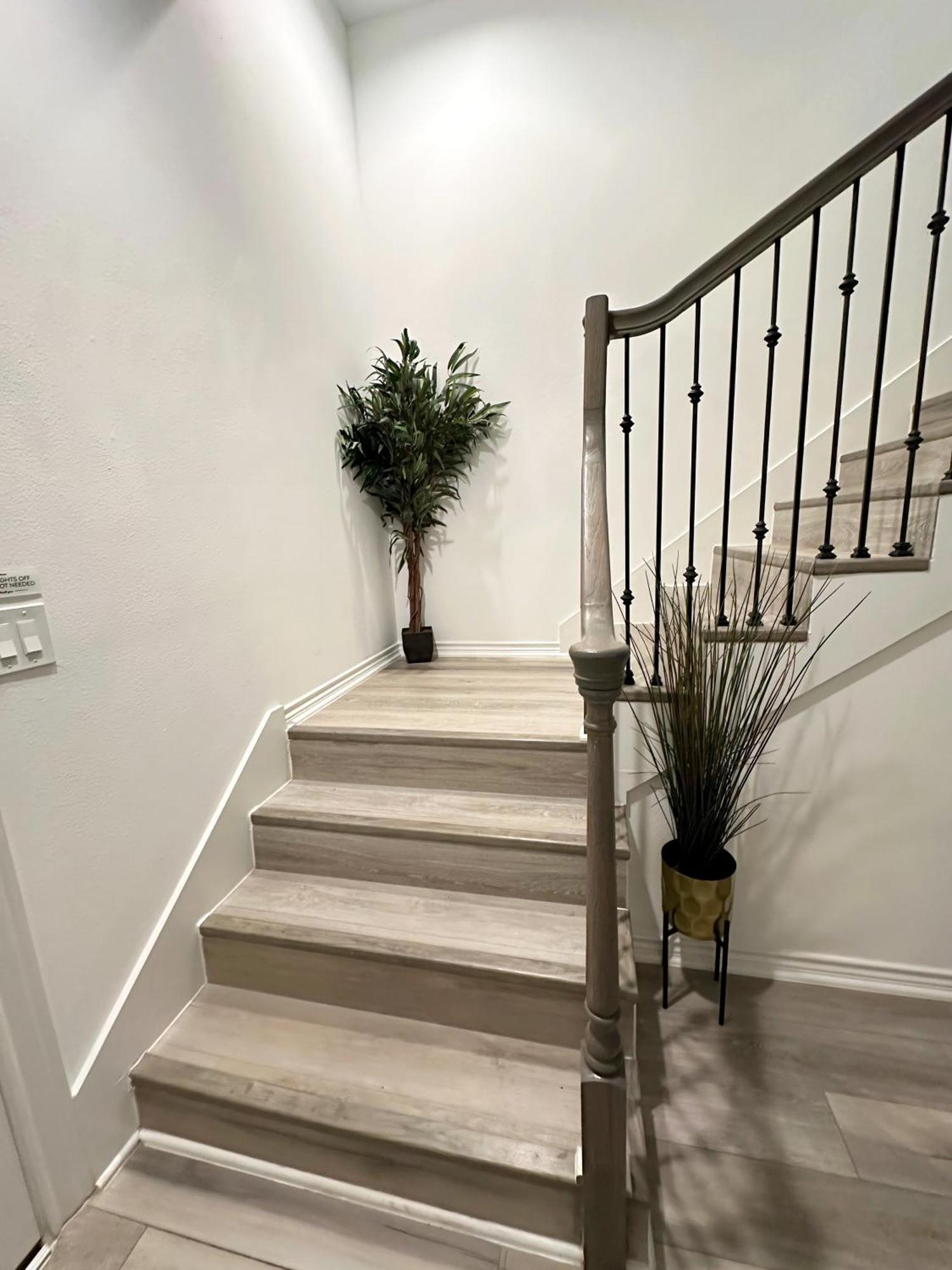 Luxe Three Story Duplex Near Downtown & Med Center Vila Houston Exterior foto